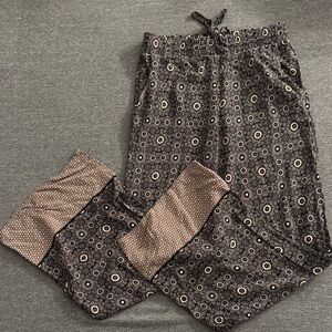 Forever 21 Black and White Floral Pants